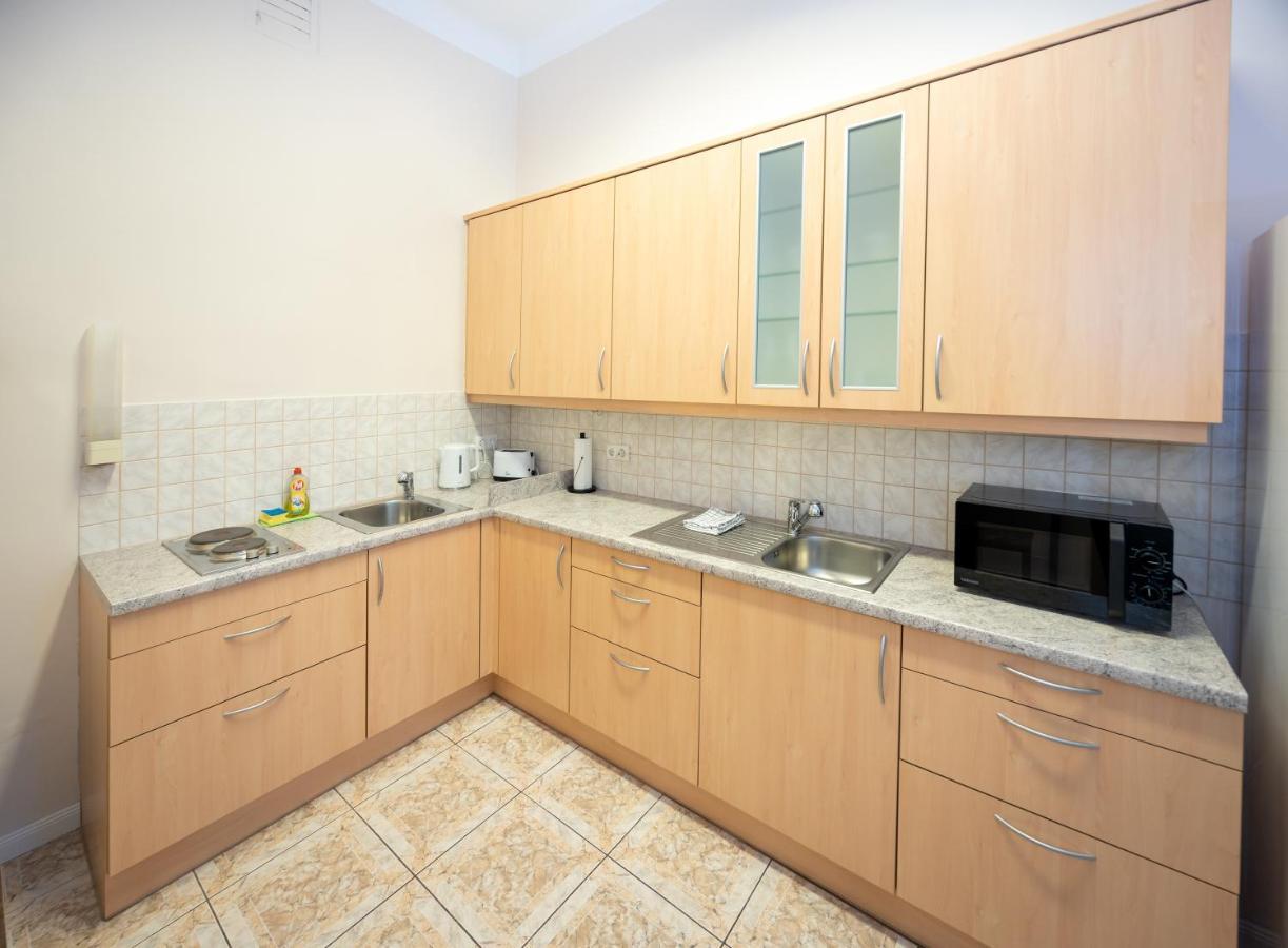 Charming Apartment Near Prater Виена Екстериор снимка